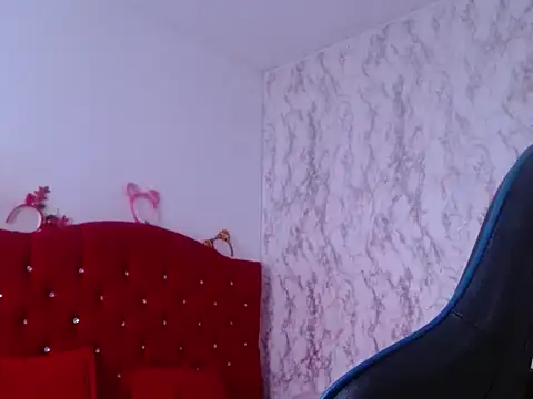 Ailanys_Miller's cam snapshot