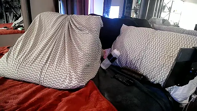 Girthywhereitmatters live sex cam