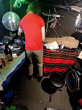 AllucyLu live sex cam