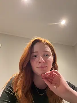 HoneyBunny18's cam snapshot