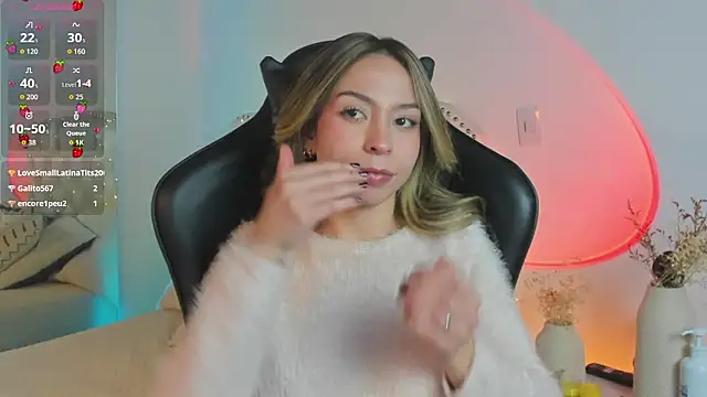 LuuluBerry's cam snapshot