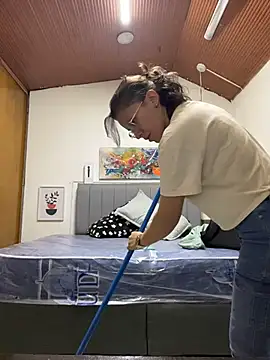 karlamorris_'s cam snapshot