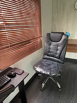 elodie_rouge's cam snapshot