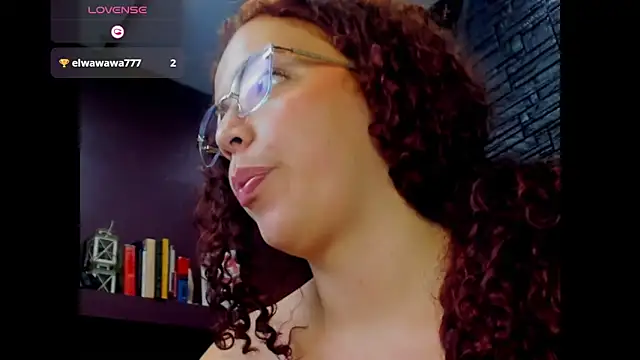 Miss_Dior2's cam snapshot