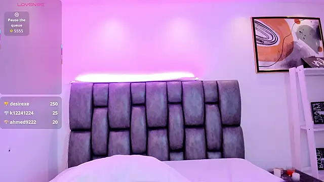 martina_mancini's cam snapshot