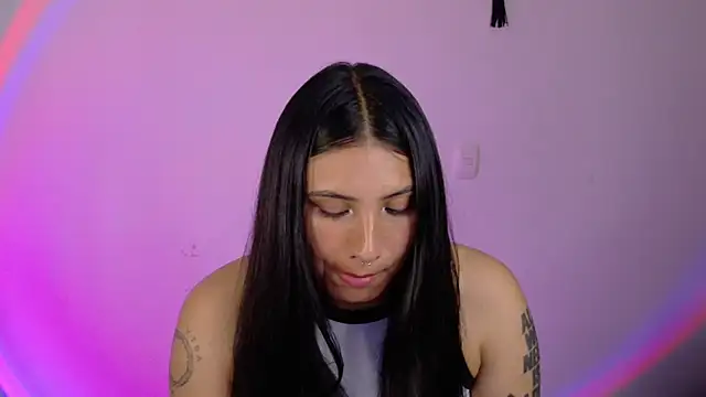 Linda_andrew's cam snapshot