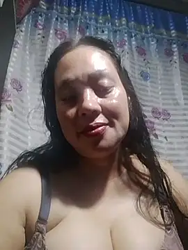 May_Bombs's cam snapshot