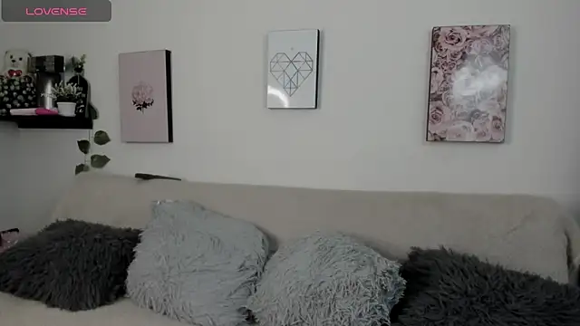 Alexaalove_1's cam snapshot