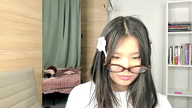 amiya_cute's cam snapshot