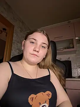 FLOWERS555's cam snapshot