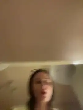 Flossy_Vettie's cam snapshot