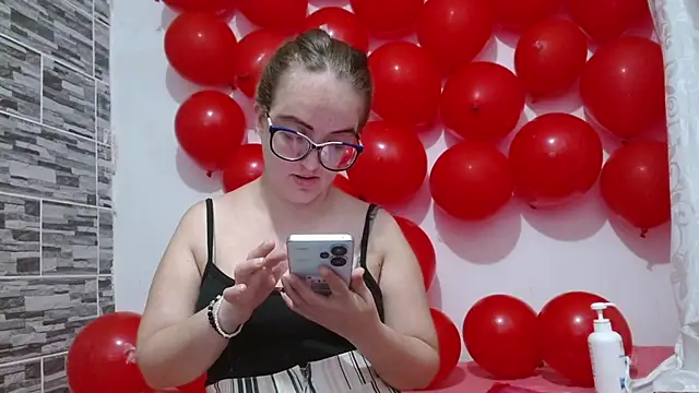 Venus_Santana's cam snapshot