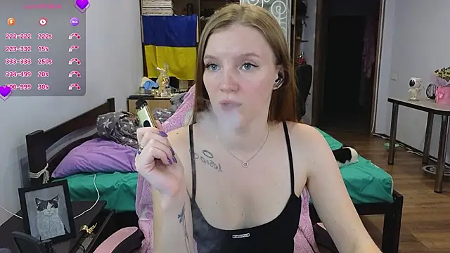 Mary_Blu's cam snapshot