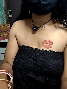 MoonlikeData9's cam snapshot