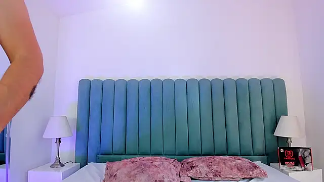 Lushian_Luna's cam snapshot