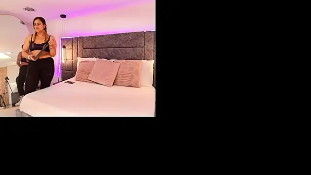 Dakota_Megan_69's cam snapshot