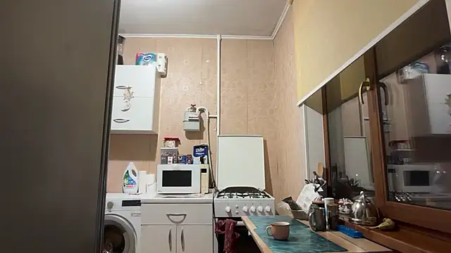 AngelJeni live sex cam