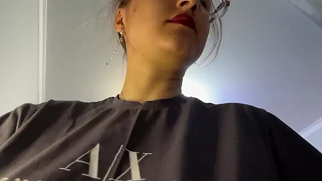 YettaUrive's cam snapshot