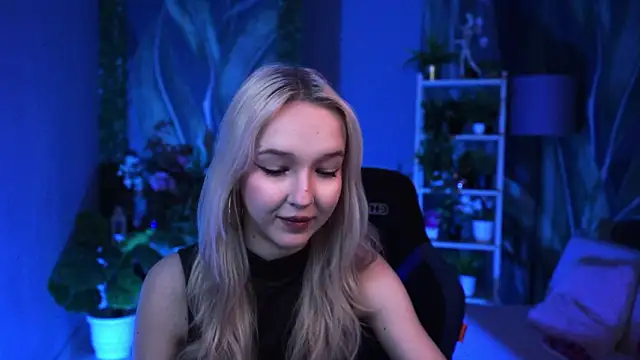 MaoqiBeverly's cam snapshot