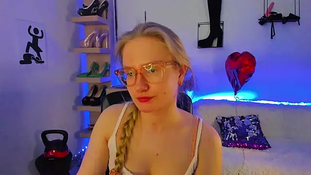 NancyHottie's cam snapshot