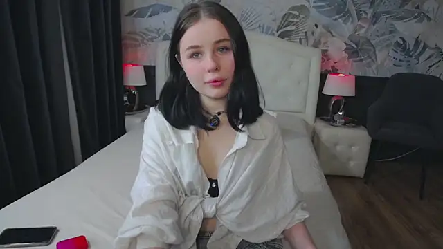 AliceLune's cam snapshot