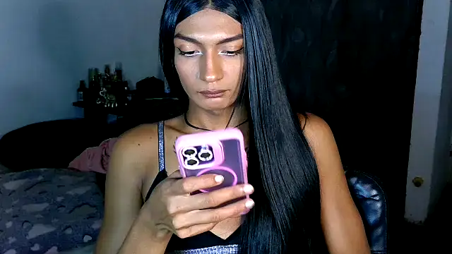 alexxa_Rooa live sex cam