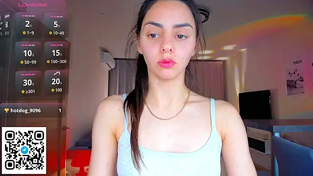 EmiliaZen live sex cam