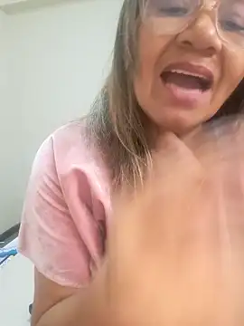 Vickyfox_ live sex cam