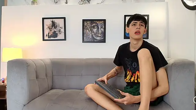 TWINKS_FRIENDS live sex cam