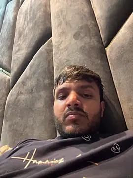 Rocky_mental live sex cam