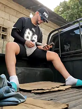 PIGHIGHDIRTY_p0 live sex cam