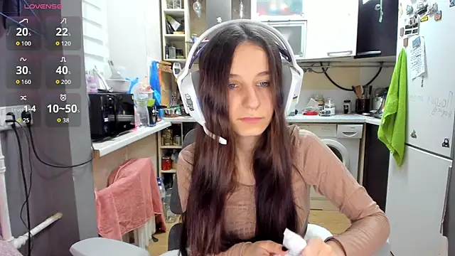 _Nika_Kik live sex cam