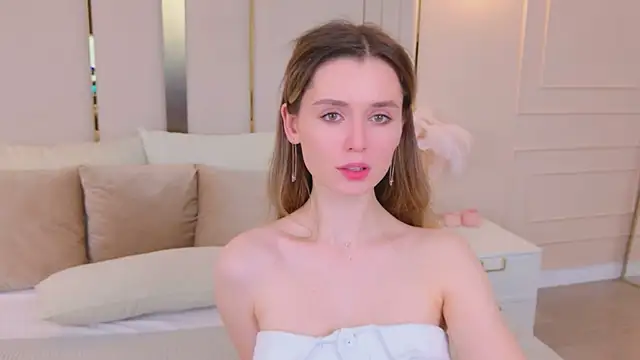 MarybethSnow's cam snapshot