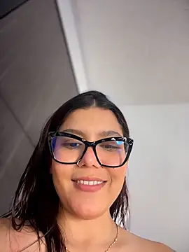 CherrySmirkXXX live sex cam