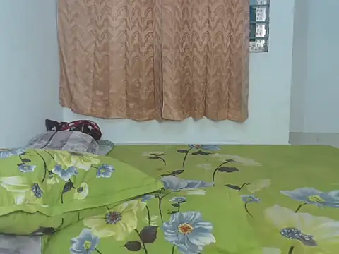 mariyaqueen live sex cam