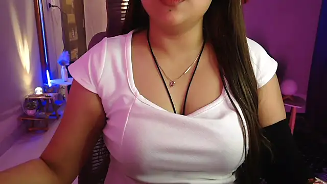 Mitikaa live sex cam