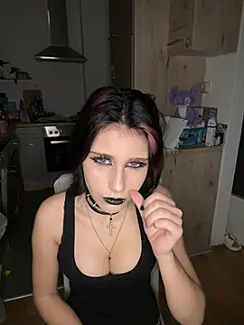 FuckFinya live sex cam