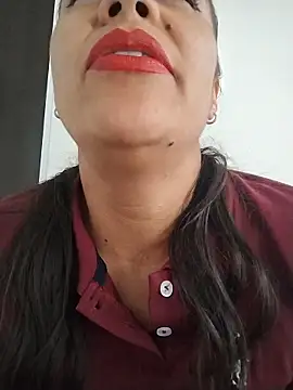 KittyHoleshot87 live sex cam