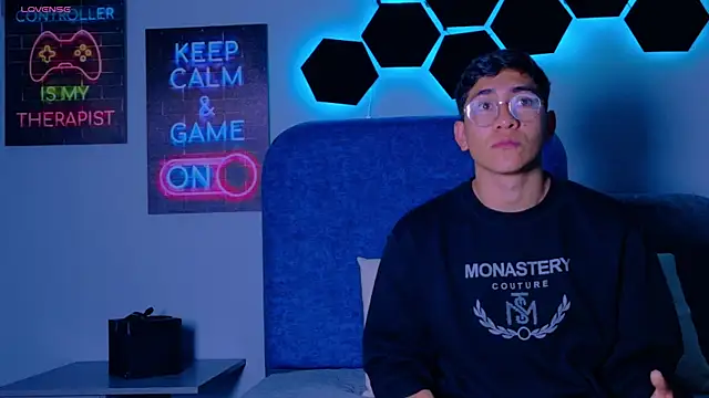 AxelBlaze_ live sex cam