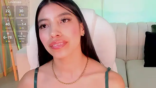 Tiffany_Low's cam snapshot