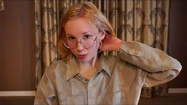 LaurindaIara's cam snapshot