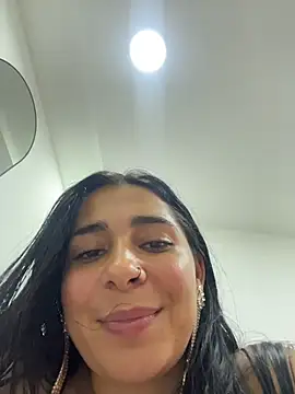 Meganmilk1 live sex cam