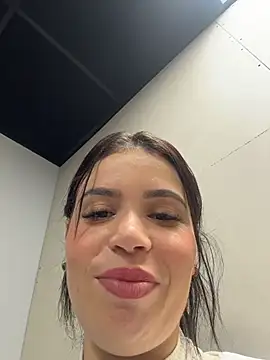 Rafaellaz live sex cam