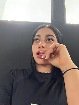 AlannaEvons live sex cam