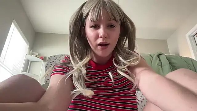 nextdoorlauren live sex cam