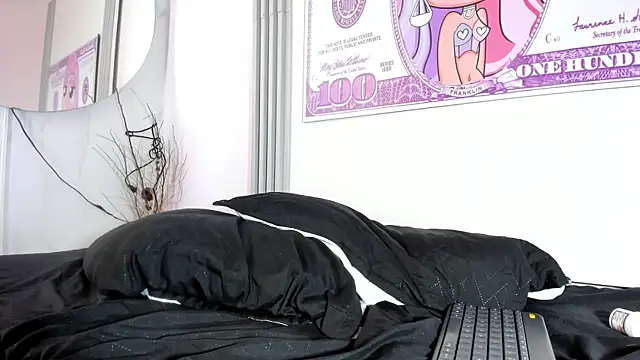 Kloe_skinny's cam snapshot