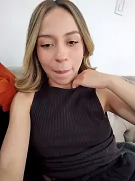 LuuluBerry's cam snapshot