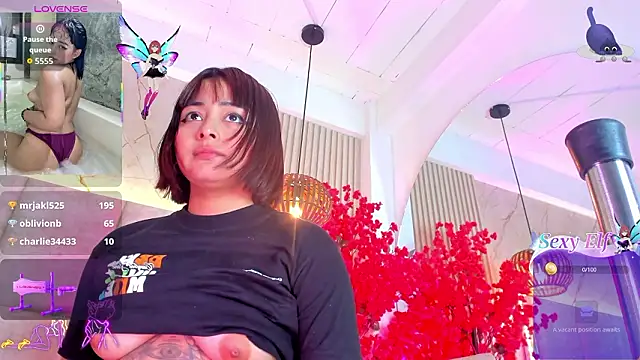 KimVelezz live sex cam