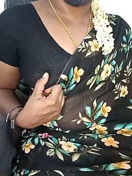 Tamil-hotwife's cam snapshot