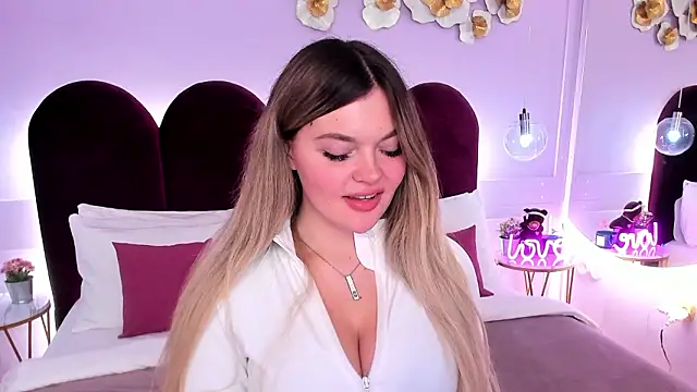 ZaraBloom's cam snapshot